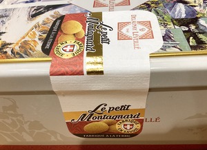 88DE5755-5858-4840-8064-553133D34487