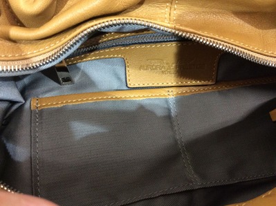 B4D45BAE-885A-4102-9A67-82937DB9D975