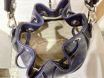 9BDA030B-07A1-4347-AA6B-4CA467D7FA0A