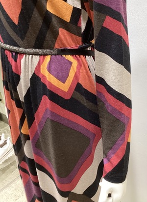 DF8522FF-3021-4E9F-B40A-065E983A93A5