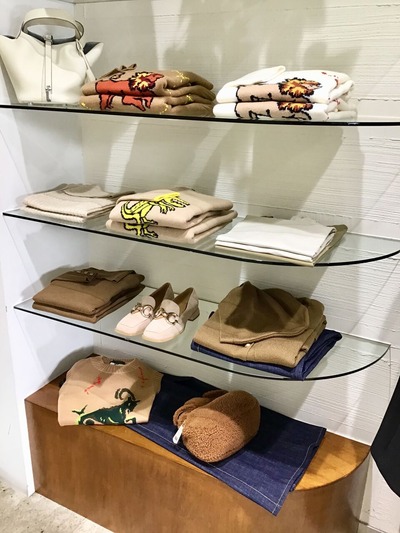 7A56906F-1599-44C7-B706-78788584482E