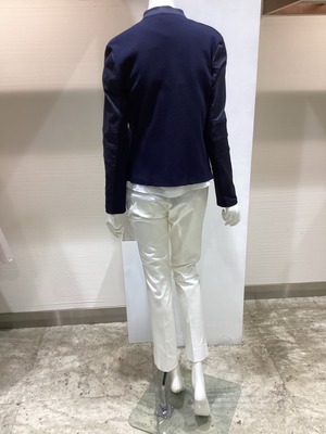 B02A43E1-D37D-4471-B580-996B1E73A5DA