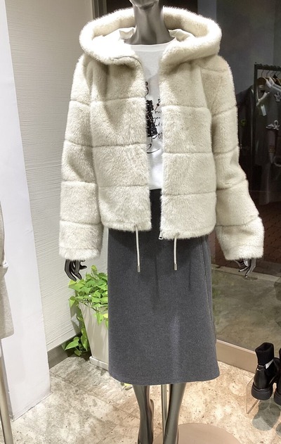 88A5E526-2D62-4E2B-AE55-B3BADC718B22