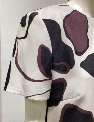 8DE49C03-A789-430C-B8F1-9984BA6C50DB