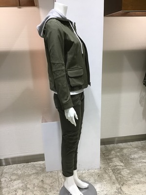 F7A0180D-4EE3-4759-9D4A-0C3A08172CCF