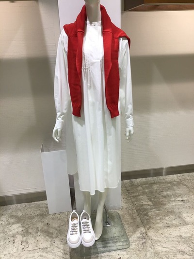 8968F79A-271C-424B-B9A4-584F73D7424A