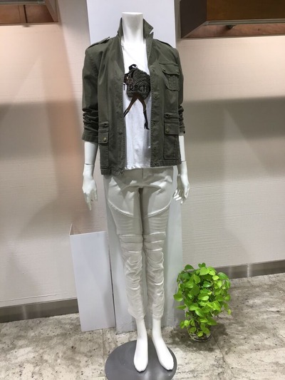 F4087928-AF41-4BCC-A9B0-ACCC7BEA798F