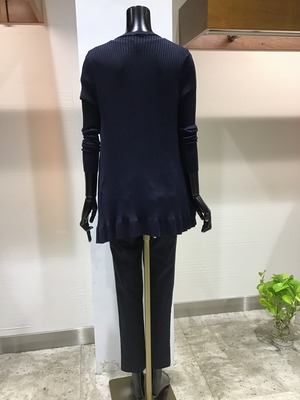 B1D9E423-6674-422A-B810-5FC6F578CA09