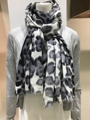 B5868C2F-77EF-4B18-990D-A9CF63365BA2