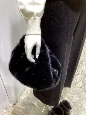 0706E950-C77B-46D4-BC13-E2E7A9FB43D0