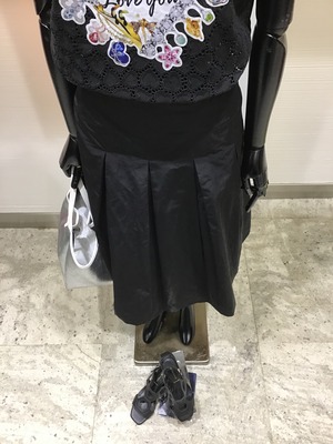 E39D1B4B-5A8C-4A2C-A7FB-13F8AAB804A2