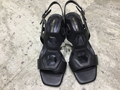 212068CB-AD81-4403-8E84-DBE6401196FA