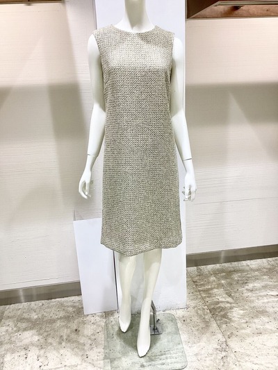 27DB15B7-7D04-4493-8F8E-12F923DA6814