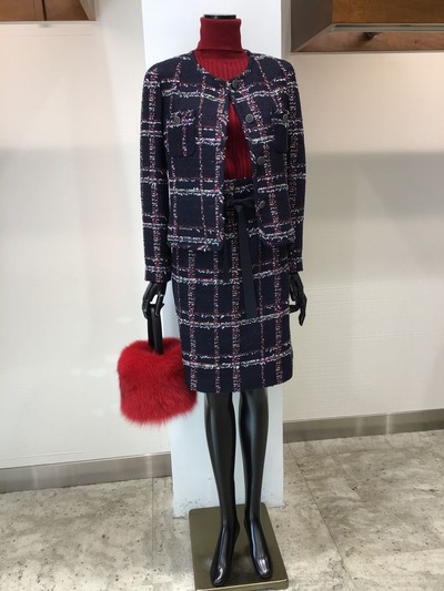 B27AE23D-7F0A-4462-8DE7-CC327A7ED05D