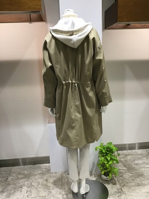 92263236-CA17-4F8E-BF0D-6E337467B68D