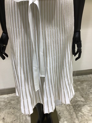 D40DF738-0A01-4F48-9FB9-477D2444AD6A