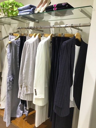 D74D5000-BDB4-4477-A2D3-401326D9C3B9