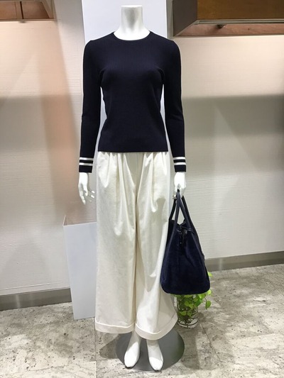 65DFF224-6D3F-4224-9440-6650201CDF6F