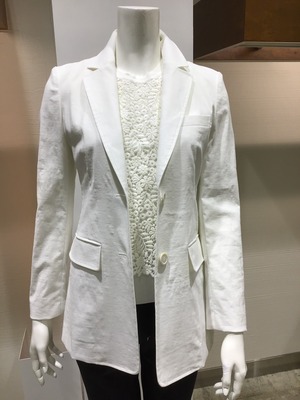 4EFA7411-75B3-44C4-9161-88BD732516CE