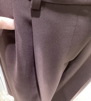 4B2A7CB7-0C39-4C1B-8726-CB0F358D7C62