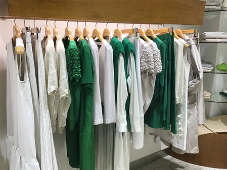 F7B644B3-1A6E-4CB7-B7D9-CC512871ECDF