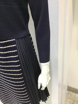 DFFD8919-AA5B-46A3-B424-D49C3594C2E3