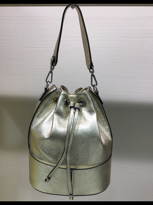 AFA63504-E971-4873-916E-6ABDDEBE023D