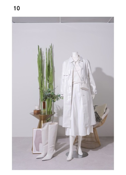 6097E56F-AE84-4F21-9317-11C73374321D