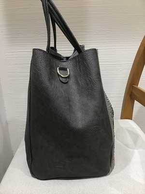 A51D768F-9431-475B-904E-A274238494D5