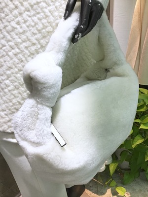 8CF4C68E-BC4D-4282-B343-B998EE1E6B0F