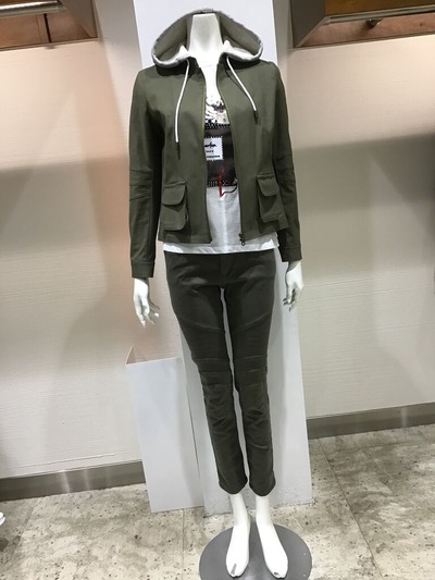 6B1B0BBC-0F3E-4193-B267-041D8CA66C83