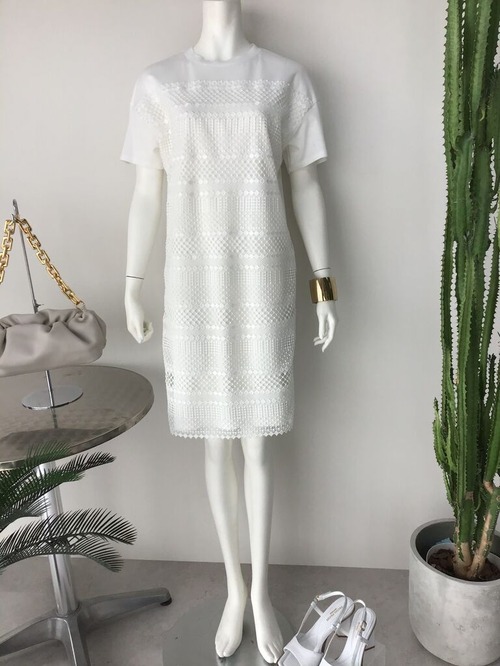 FF28565A-D34B-40D7-B098-FAB9B0EF2938