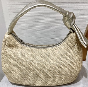 3C0D2886-EC59-495C-9693-72277A133C04