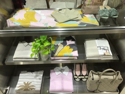 D8764CBF-F7F8-4220-BBAC-DC38858F3358