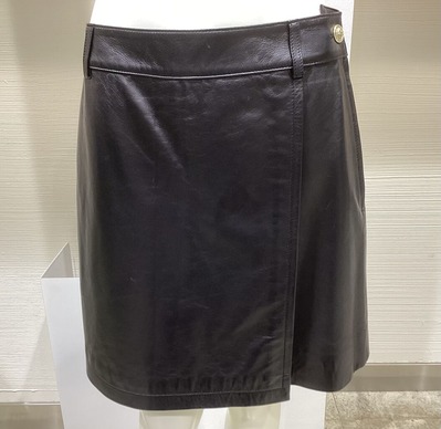 CB15178A-AF30-4CD0-86E1-6D675DFE7E2D