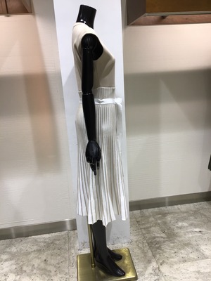 1A6B7900-F5F4-4218-B069-7BDF29501638