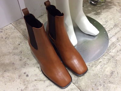 EC4720D7-C7DD-4BA1-96AA-17E4BCDADE2B