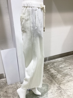 2F3D19E0-9692-4692-97AA-7F84AC6A9B05