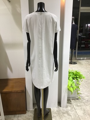 919E9A33-9404-41F4-8A7B-627428585336