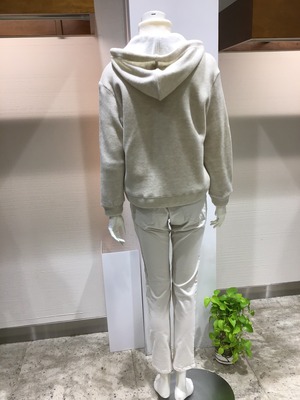 94DDF50E-16F1-46F9-BB57-4E2681813E6E