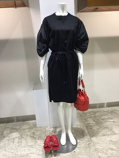 E9502E91-E5A8-4EE0-BD4B-E59DAE9C0CA6