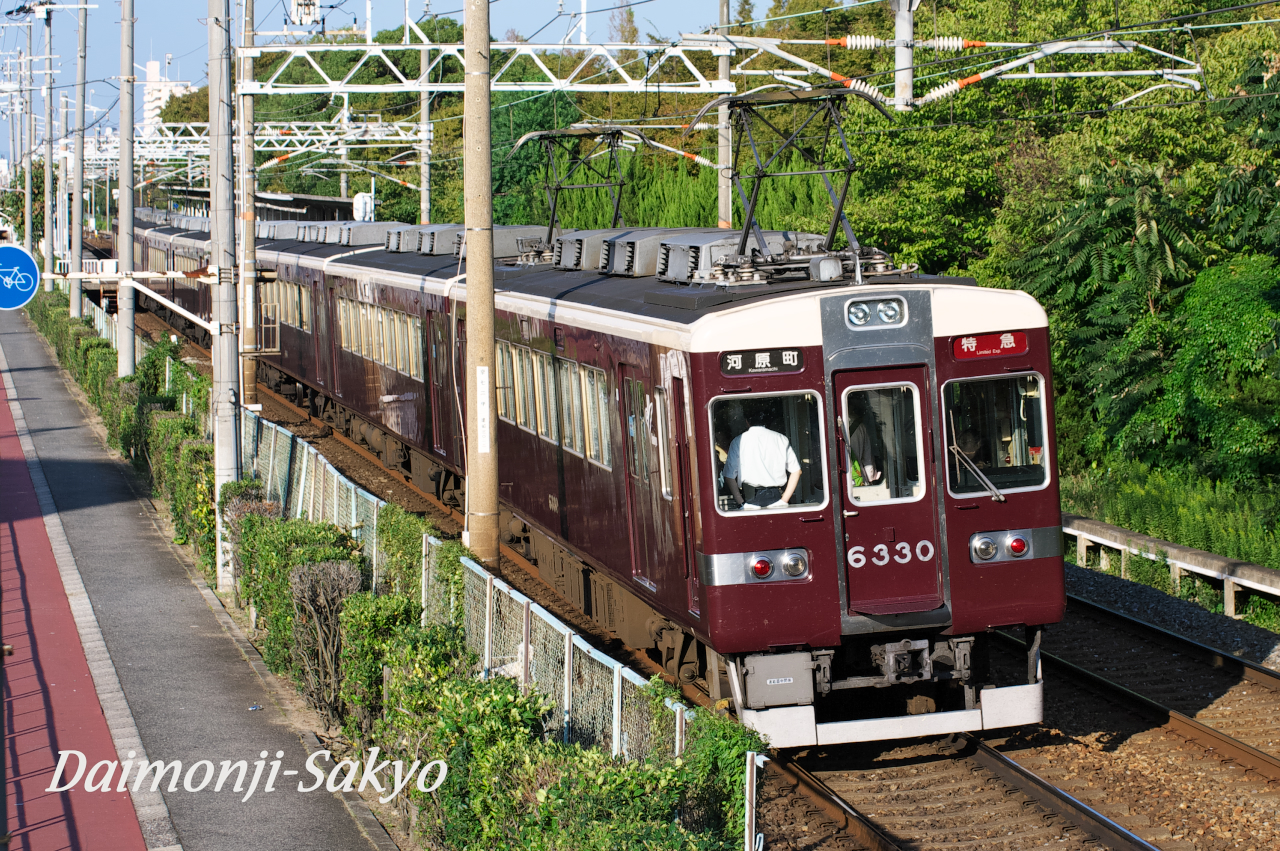 The Legendary Super Star 阪急電鉄 6300系 Part 1 Dufftown 街角ミュージック The Legendary Super Star 阪急電鉄 6300系 Part 1 Dufftown 街角ミュージック