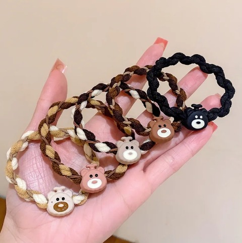 ヘアアクセサリー