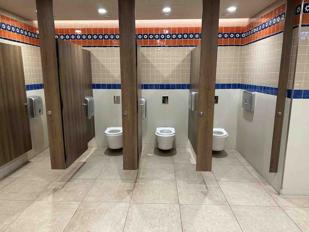 パリディズニーのトイレ紹介 噂のdヲタくんのディズニーレポート パリディズニーのトイレ紹介 噂のdヲタくんのディズニーレポート