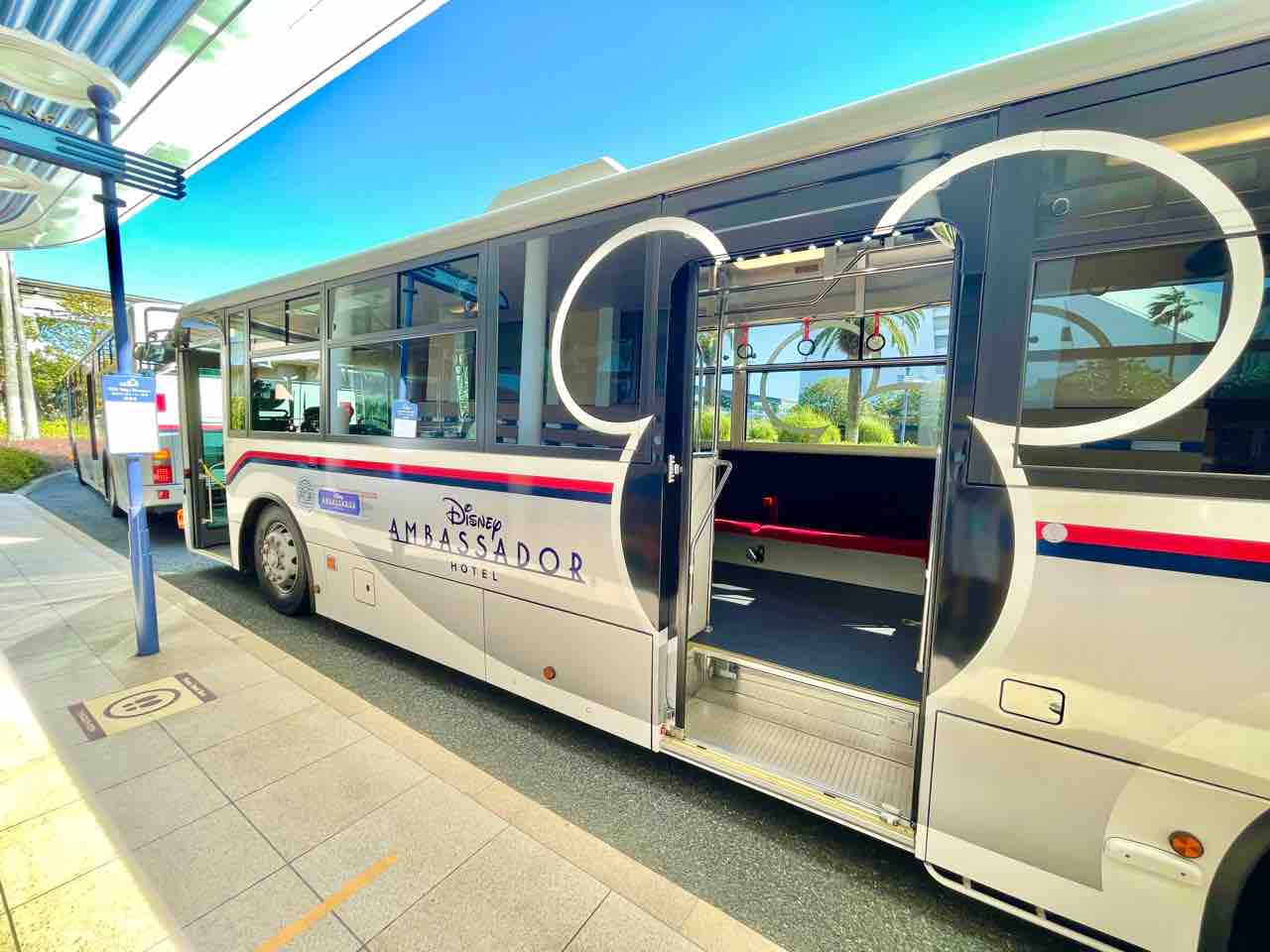 アンバサダーホテルからtdlやtdsにはアンバス ディズニーリゾートクルーザー を使おう 噂のdヲタくんのディズニーレポート アンバサダーホテルからtdlやtdsにはアンバス ディズニーリゾートクルーザー を使おう 噂のdヲタくんのディズニーレポート