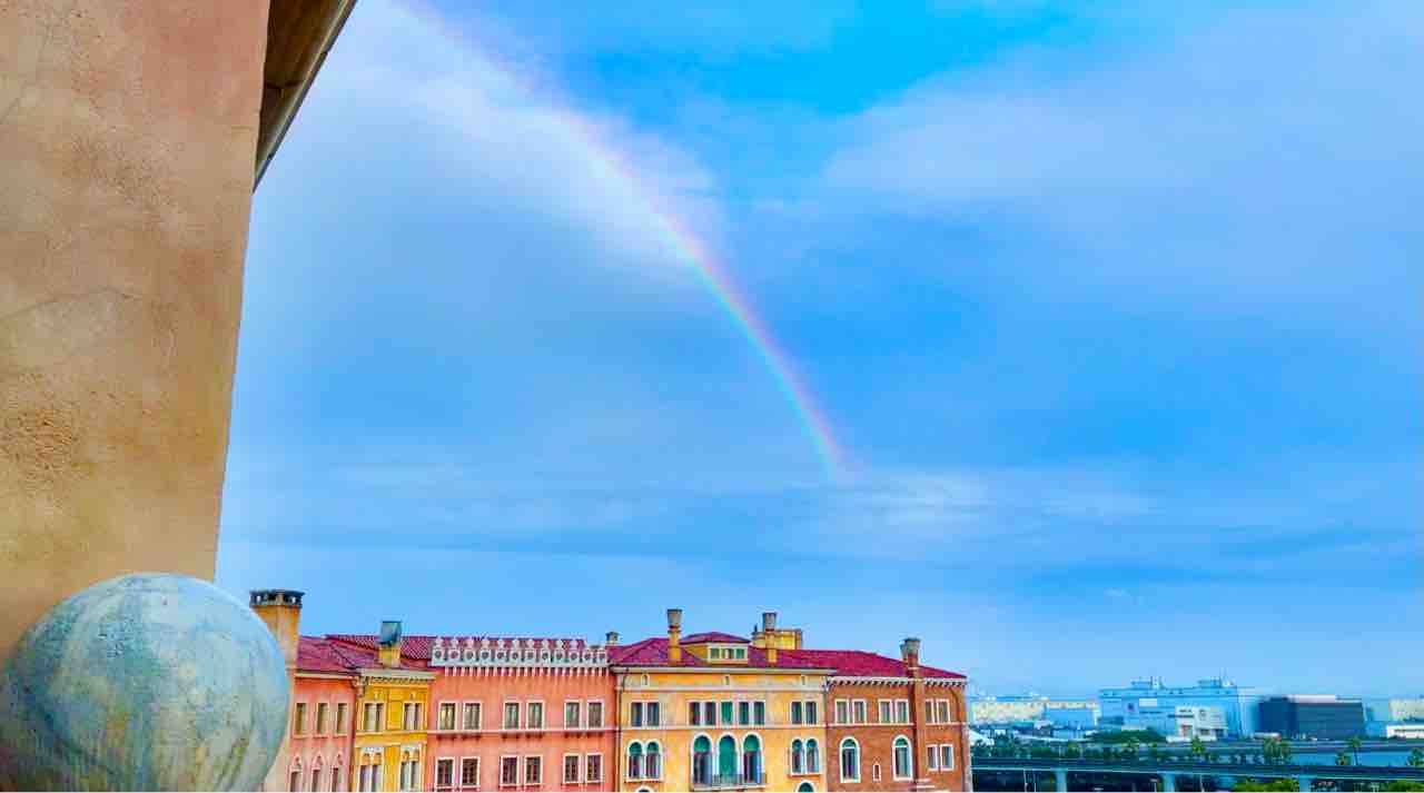 ミラコスタ宿泊中に見つけた豆知識 スペチアーレ ルーム スイート ヴェネツィア サイド テラスルーム5348号室に泊まってます 噂のdヲタくんのディズニーレポート