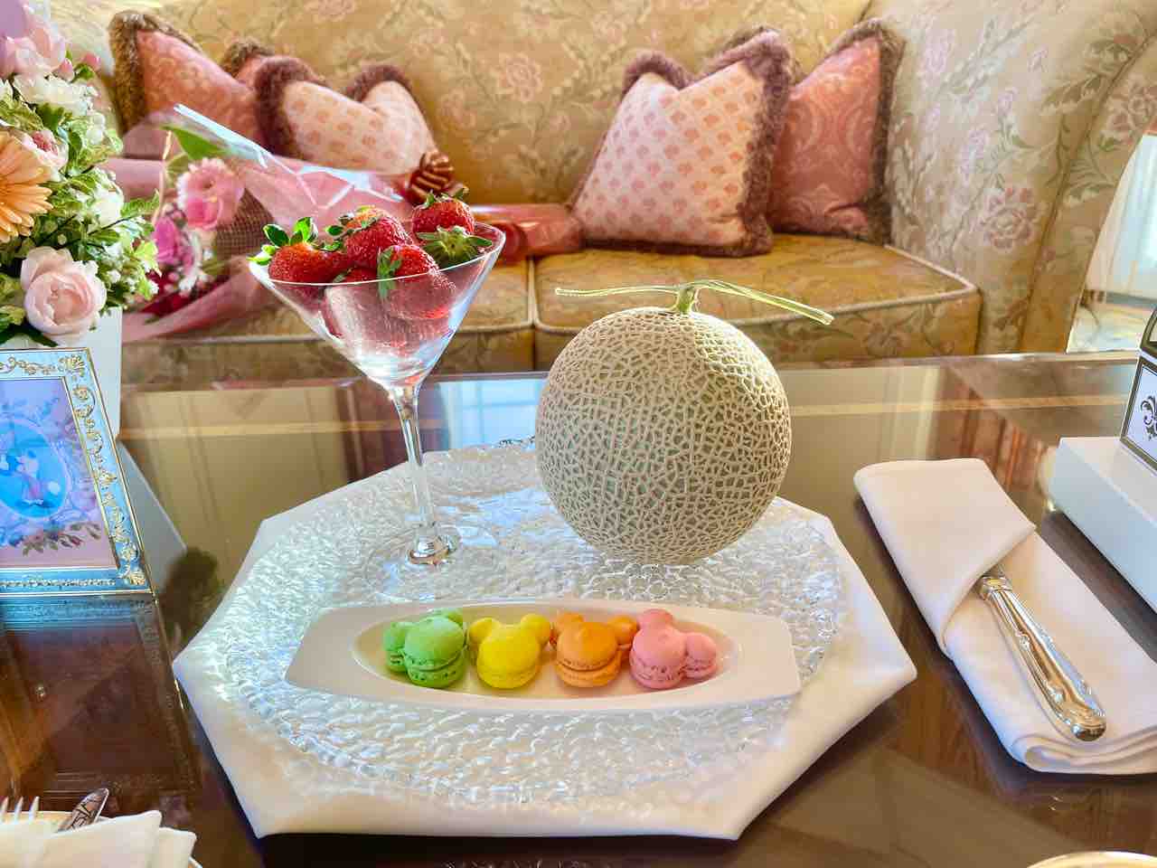 最上の部屋イルマニーフィコスイートの果物がすごい件 噂のdヲタくんのディズニーレポート