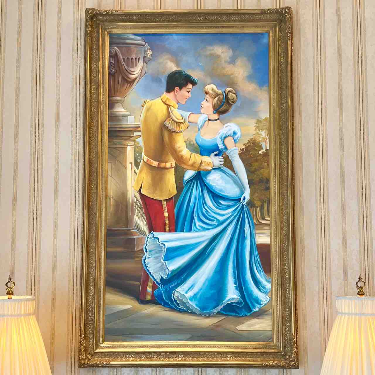 ランドホテル宴会場の絵が4コマになってる件😃 : 噂のDヲタくんの