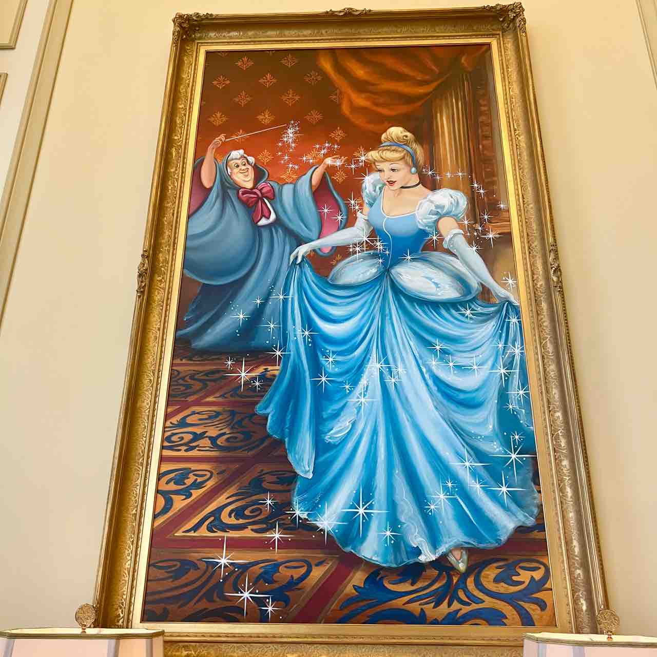 ランドホテル宴会場の絵が4コマになってる件😃 : 噂のDヲタくんの