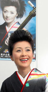 長山洋子 乳がん手術 今月いっぱい休養 早期復帰誓う らびっと情報局